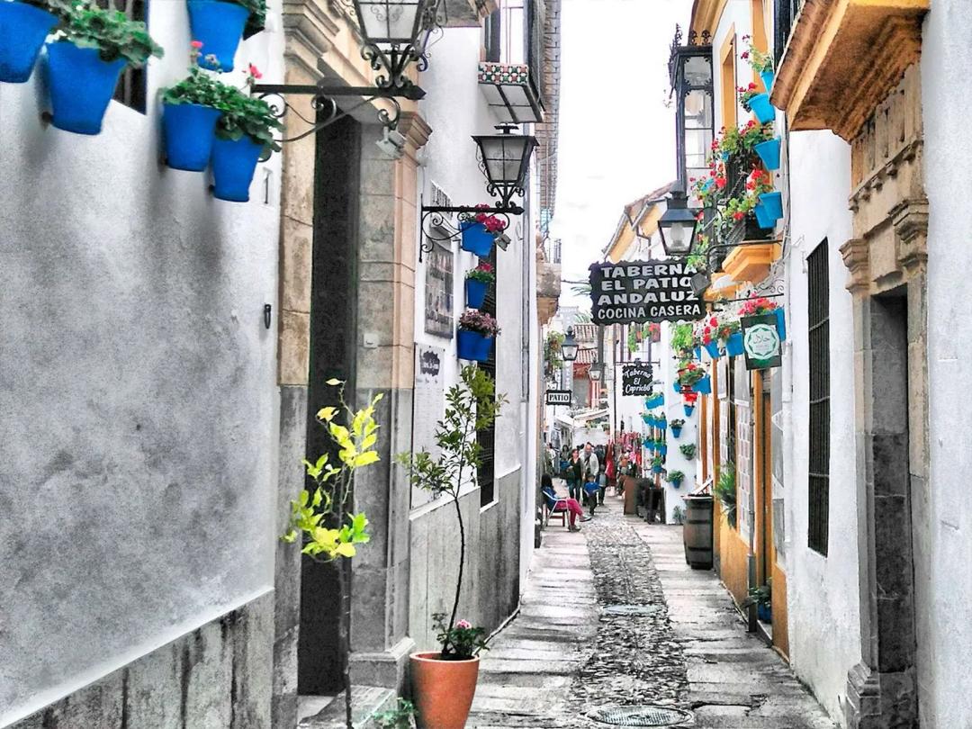 Пласа де ла Корредера