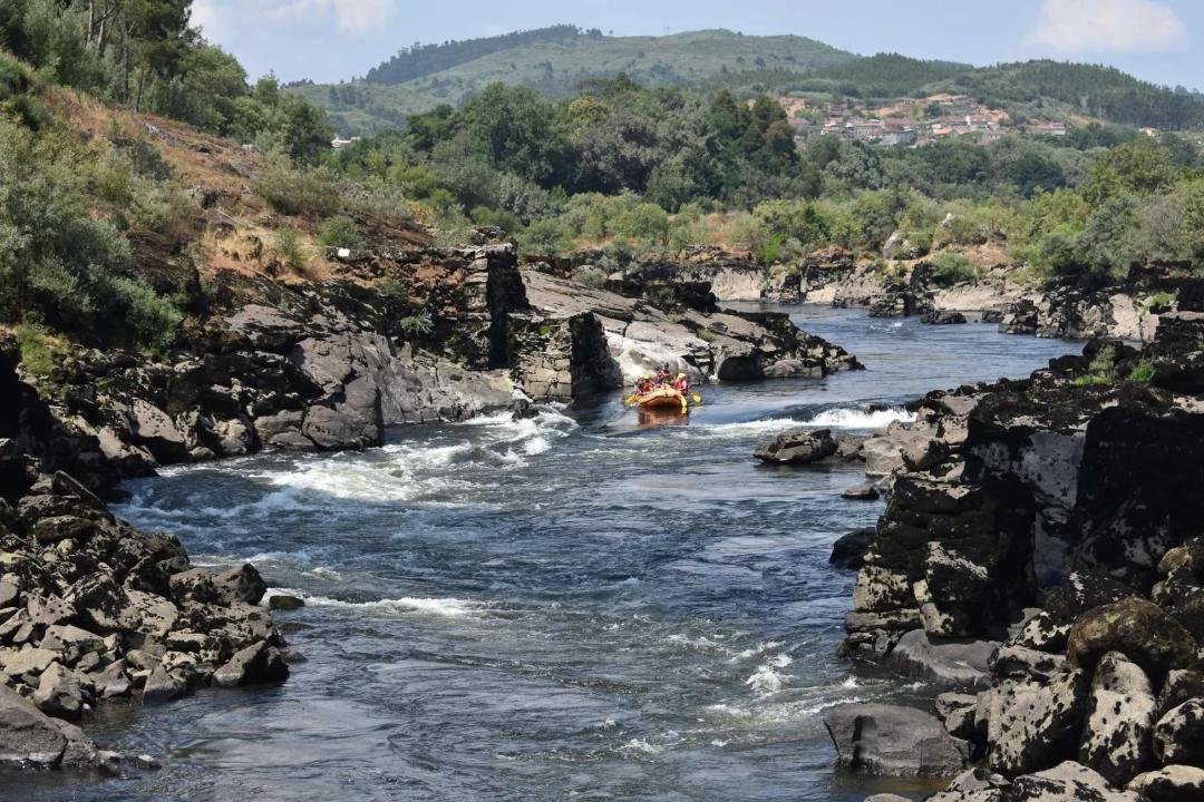 Поездка по долине Минью